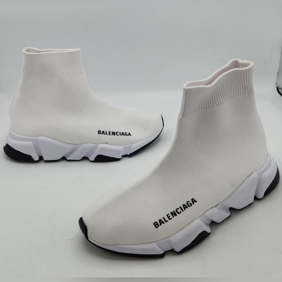 Luxury Trendy White Speed Stretch-Knit Sneakers Size 36 - Picture 12 of 15